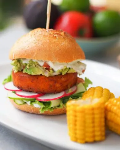 ÉDESBURGONYÁS, SÁRGARÉPÁS BURGER