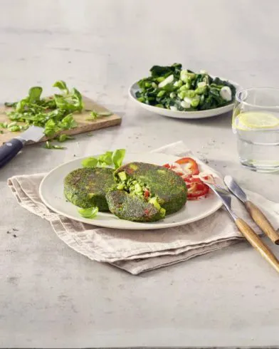 SPENÓTOS BURGER BAZSALIKOMMAL