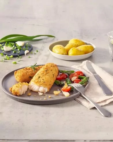 PANÍROZOTT HALFILÉ MEDVEHAGYMÁVAL